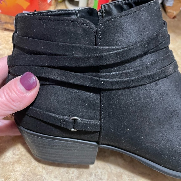 DAISY FUENTES WINSLET BOOTIES size 8.5 - Picture 2 of 8